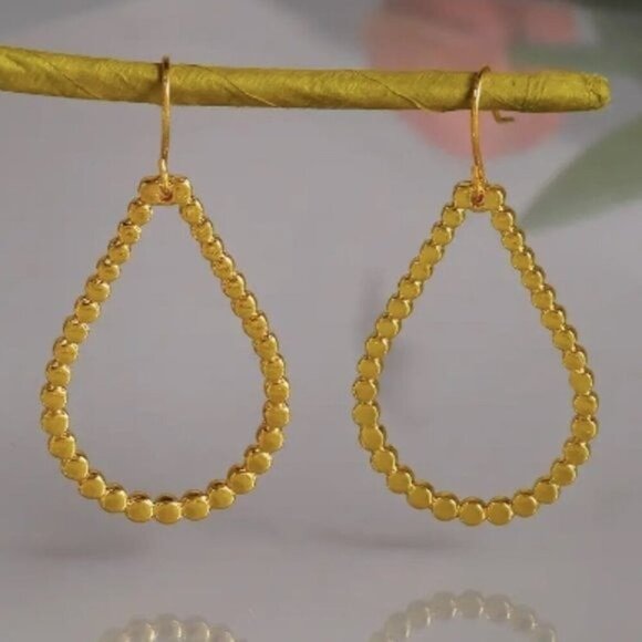 14k Gold Plated Water Drop Hoop Earrings - Picture 3 of 5